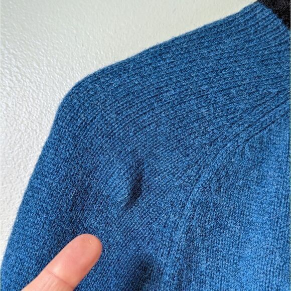 CPT Cockpit USA Retro Style Aviator V Neck‎ Lambswool Blue Pullover Men's sz XL - Picture 5 of 9